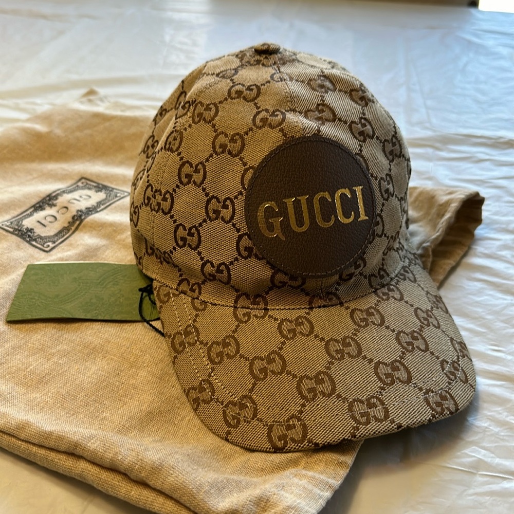 Authentic Gucci GG Canvas Baseball Hat